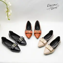 Rizcoma Ellona - Flatshoes Wanita Elegan untuk Kerja dan Aktivitas Sehari-hari